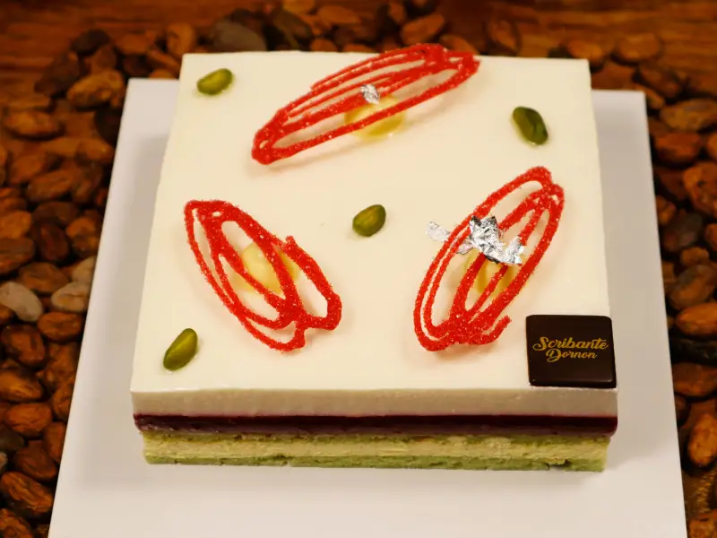 Patisserie pistache framboise bourgoin-jallieu